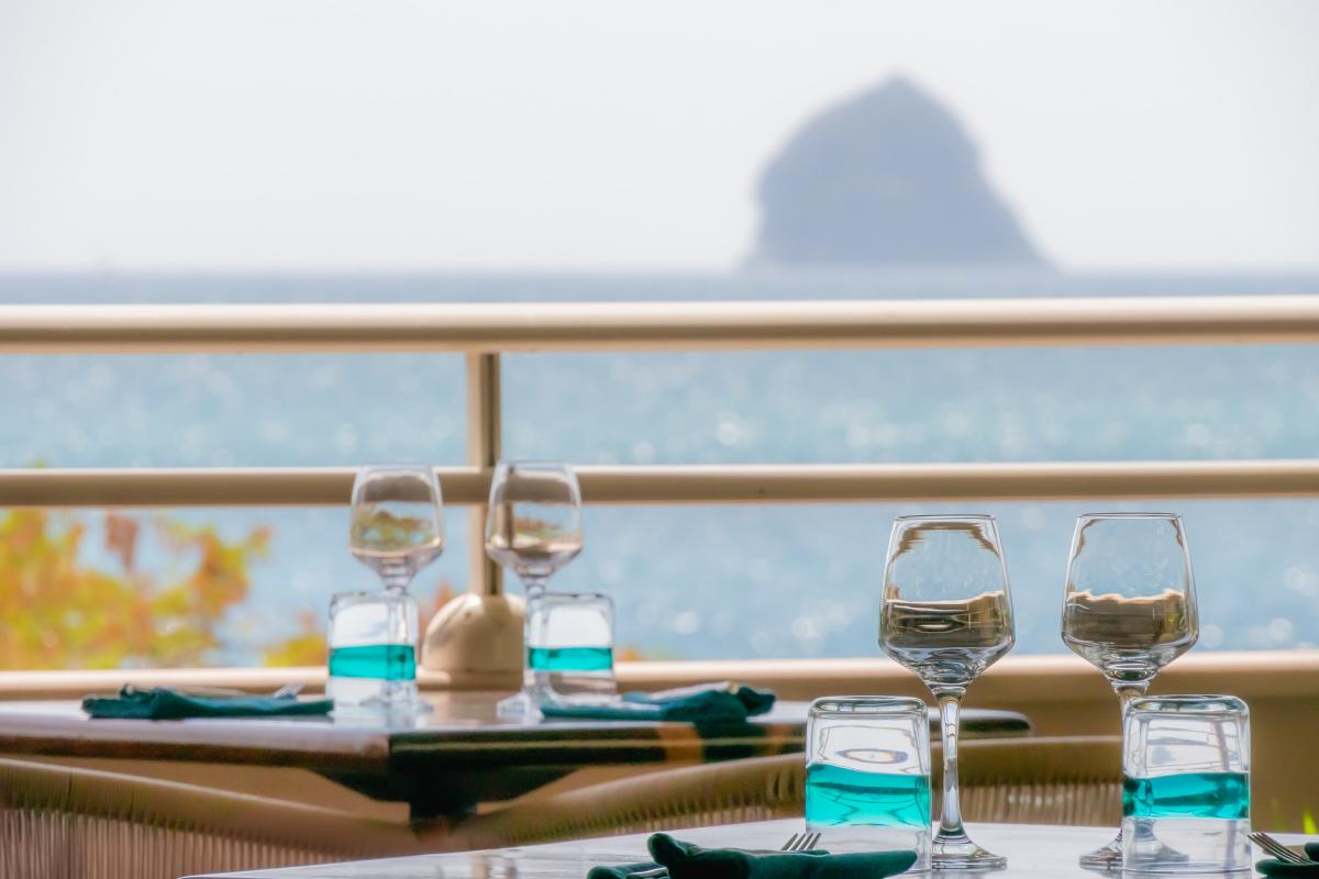 Restaurant & Bar
Taste pleasures in an exceptional setting